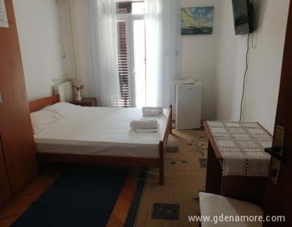 Accommodation Vujović Herceg Novi, , private accommodation in city Herceg Novi, Montenegro - Soba br.11-5